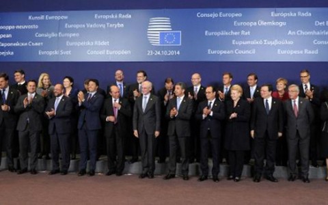 ЕС обязался сократить выброс парниковых газов на 40% - ảnh 1